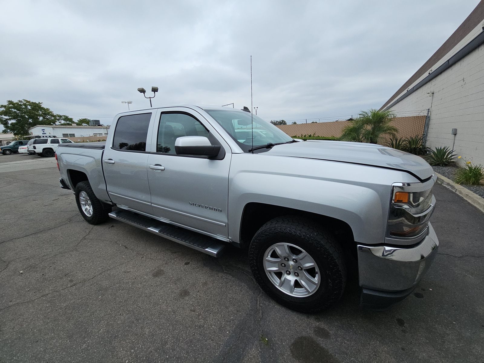 2017 Chevrolet Silverado 1500 LT RWD
