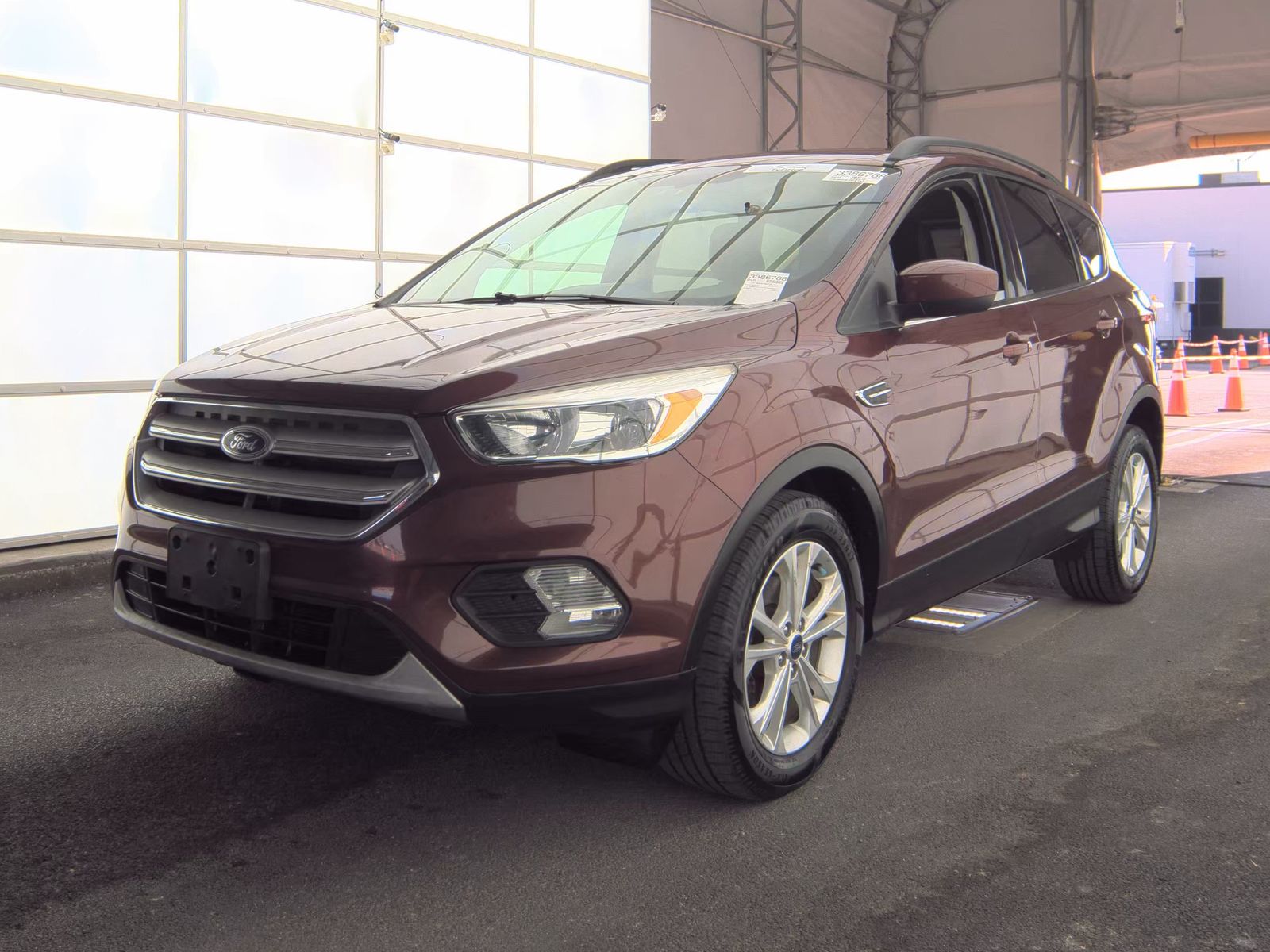 FORD ESCAPE - 1