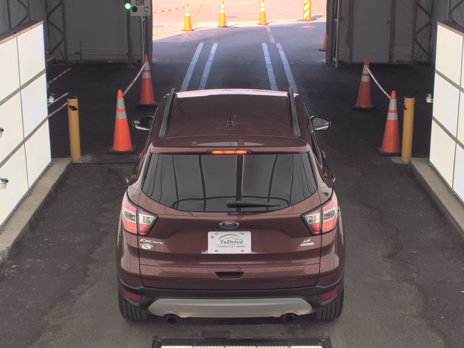 FORD ESCAPE - 7