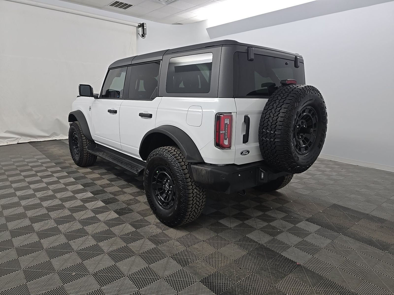 FORD BRONCO - 7