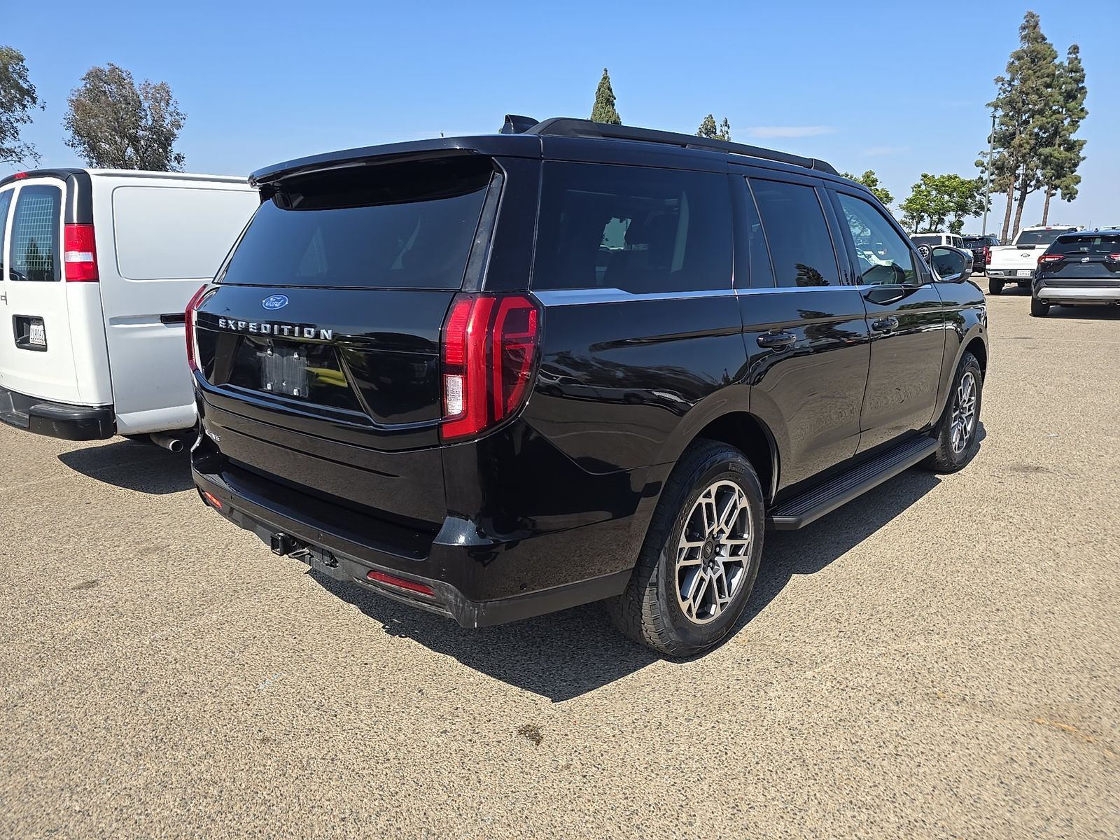 FORD EXPEDITION - 5