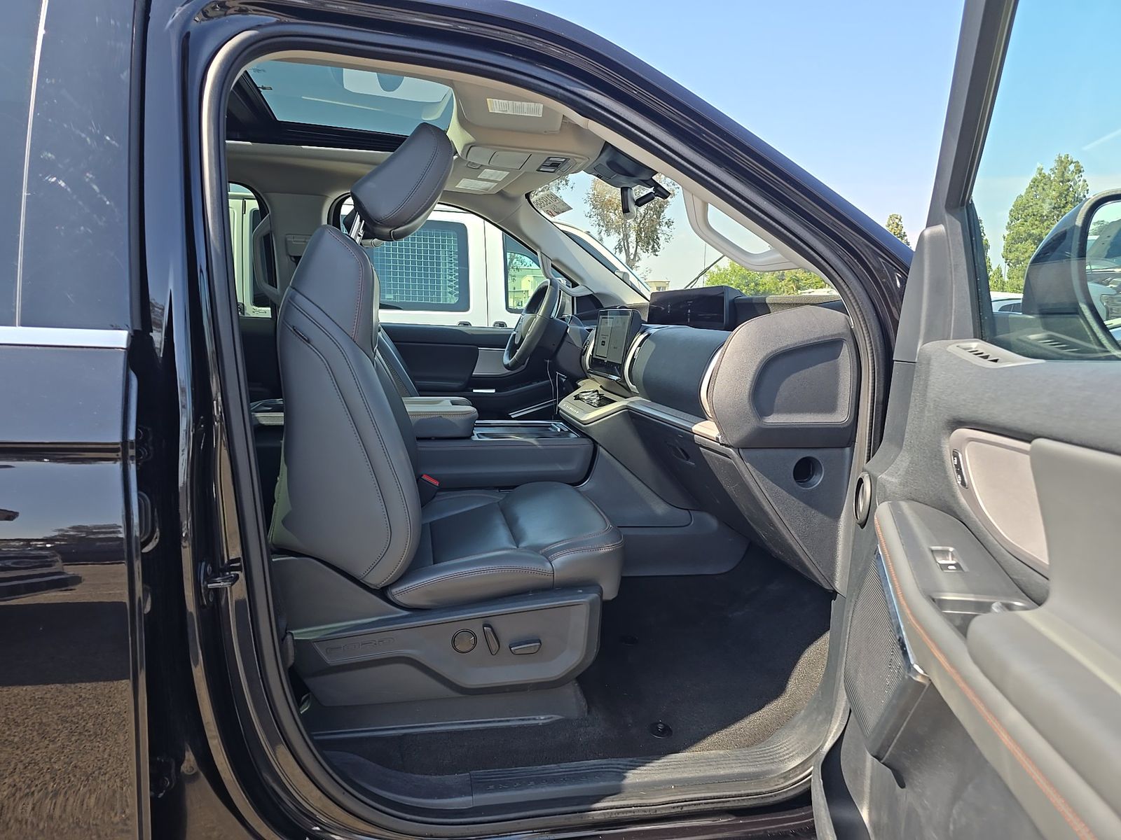 FORD EXPEDITION - 9
