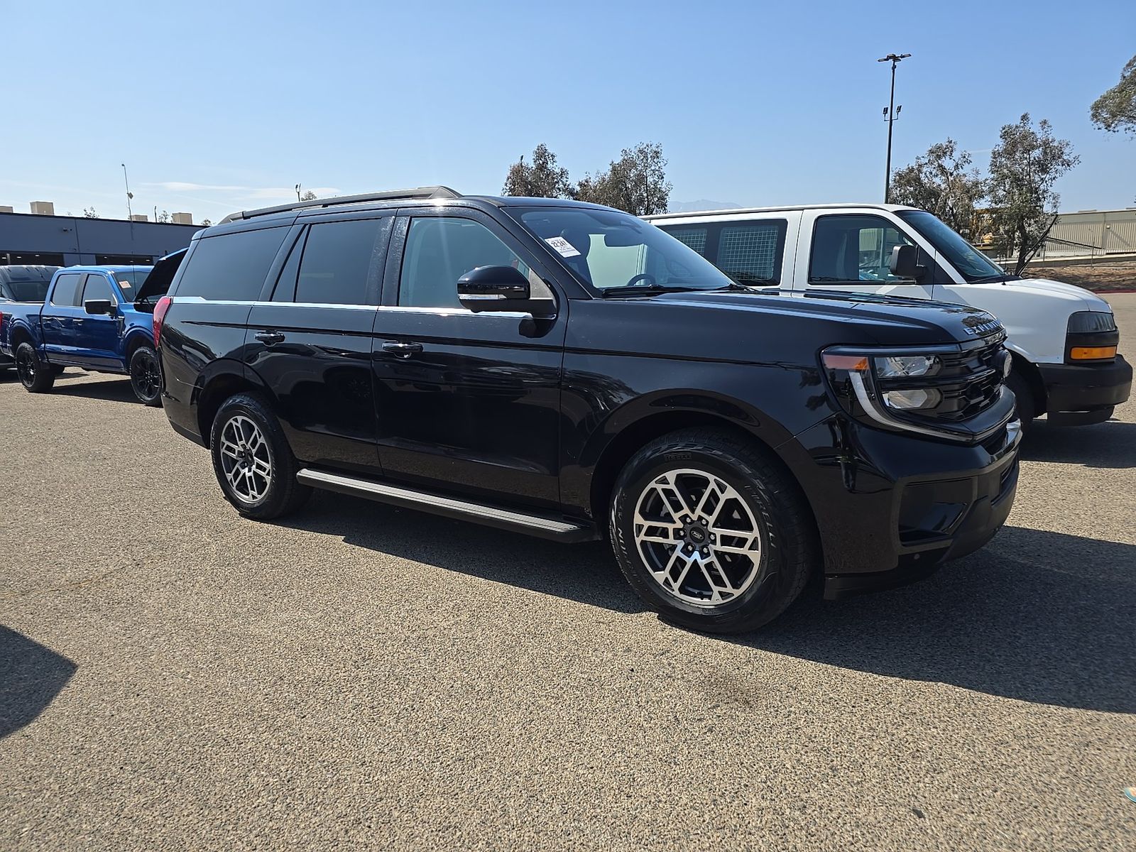 FORD EXPEDITION - 4