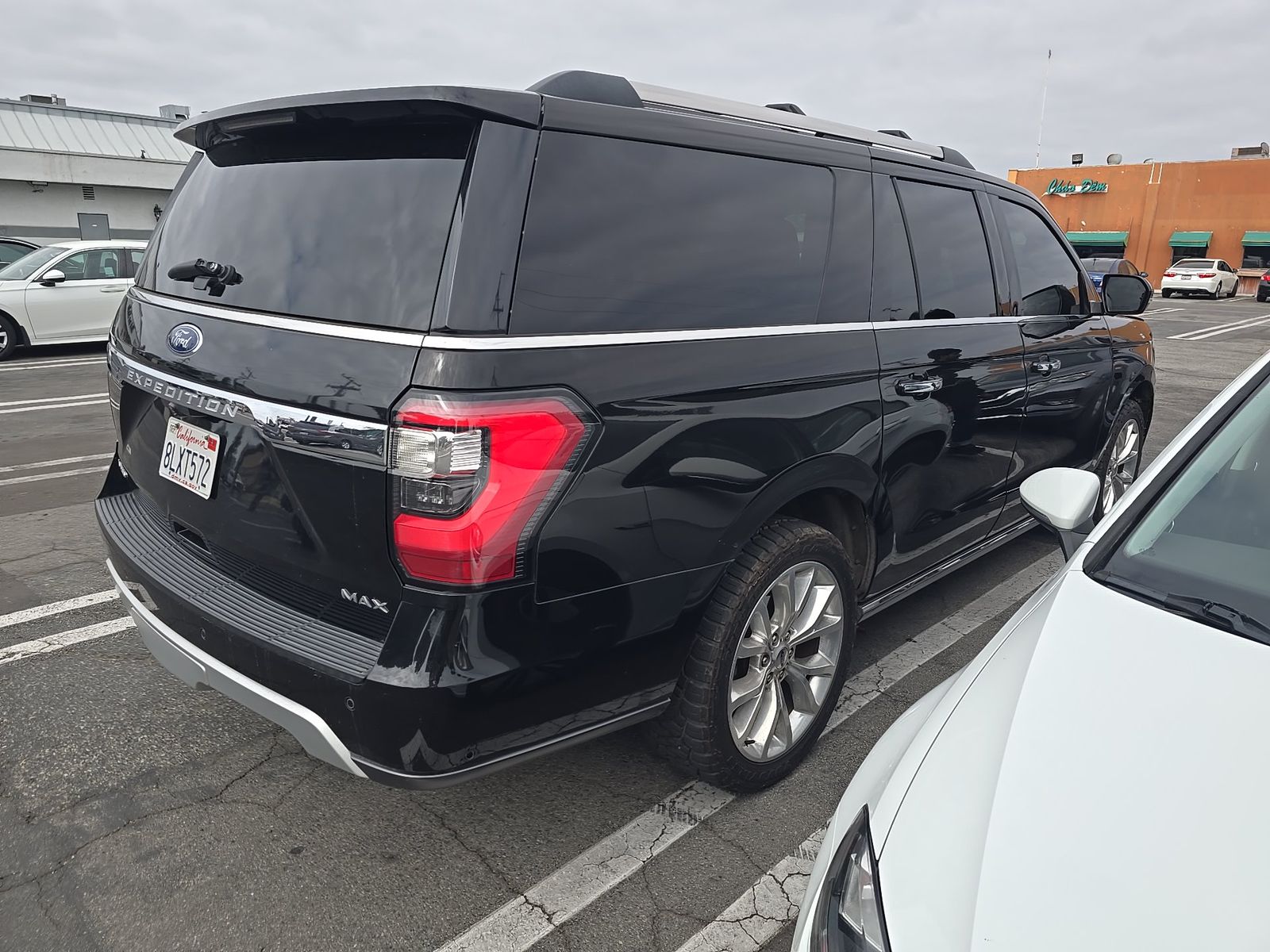 FORD EXPEDITION MAX - 5