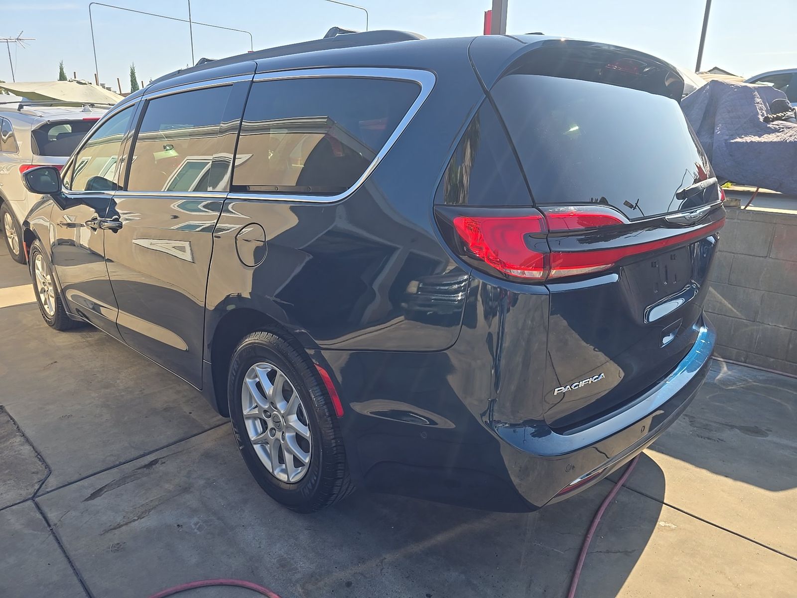 CHRYSLER PACIFICA - 7
