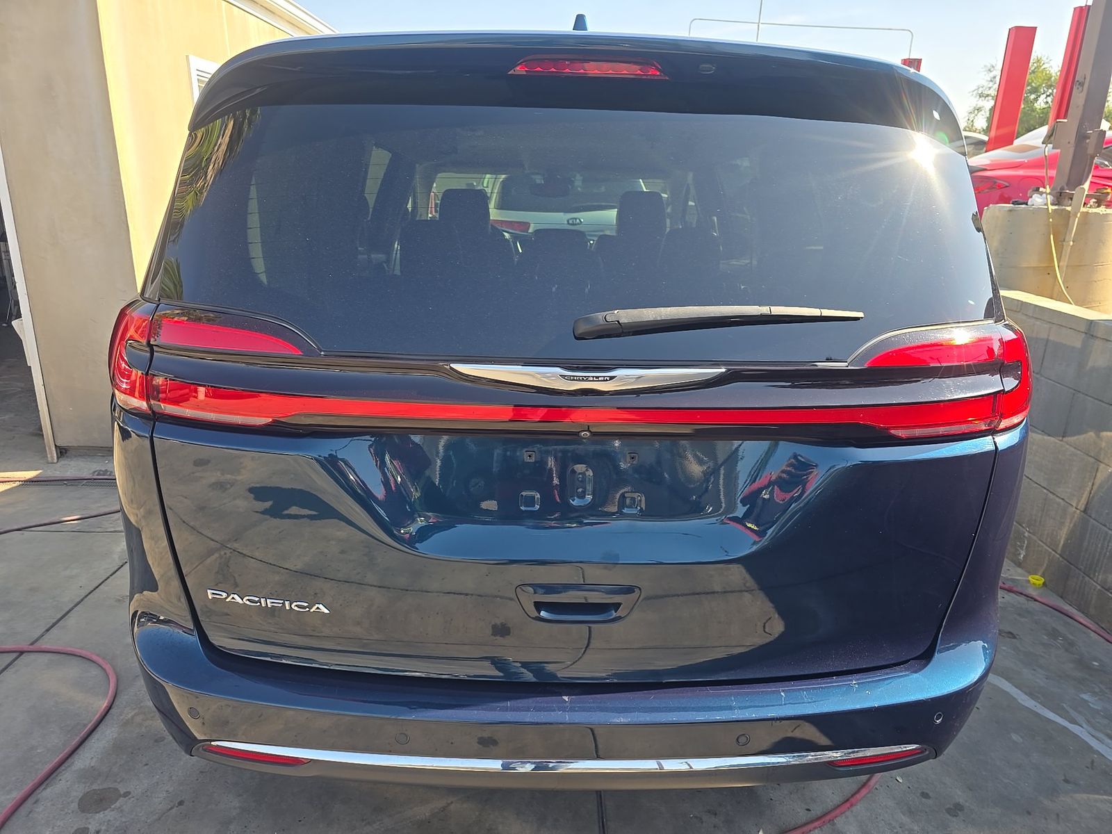 CHRYSLER PACIFICA - 6