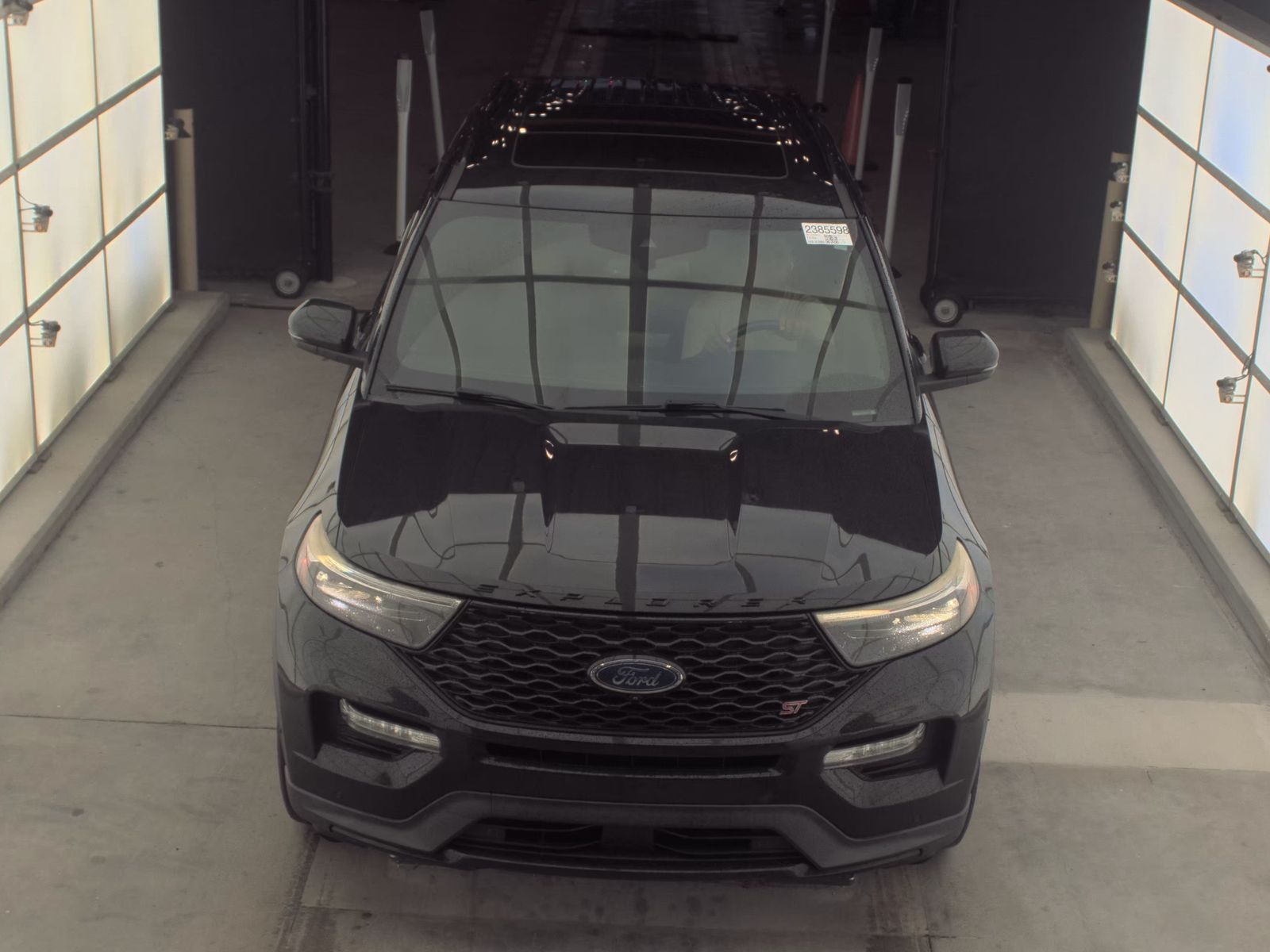 FORD EXPLORER - 3