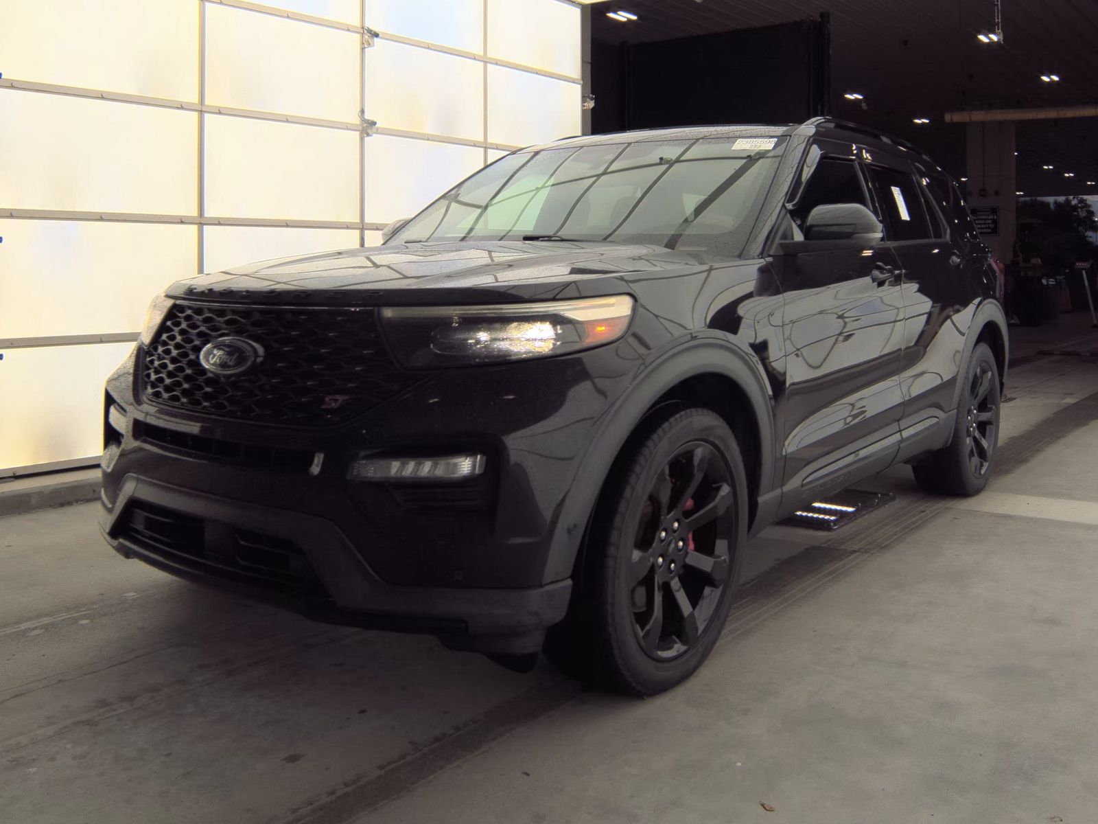 FORD EXPLORER - 1