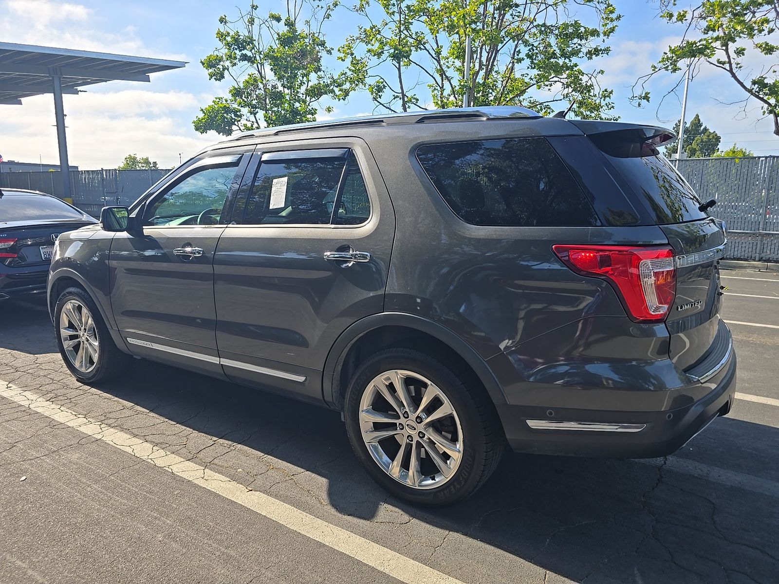 FORD EXPLORER - 7