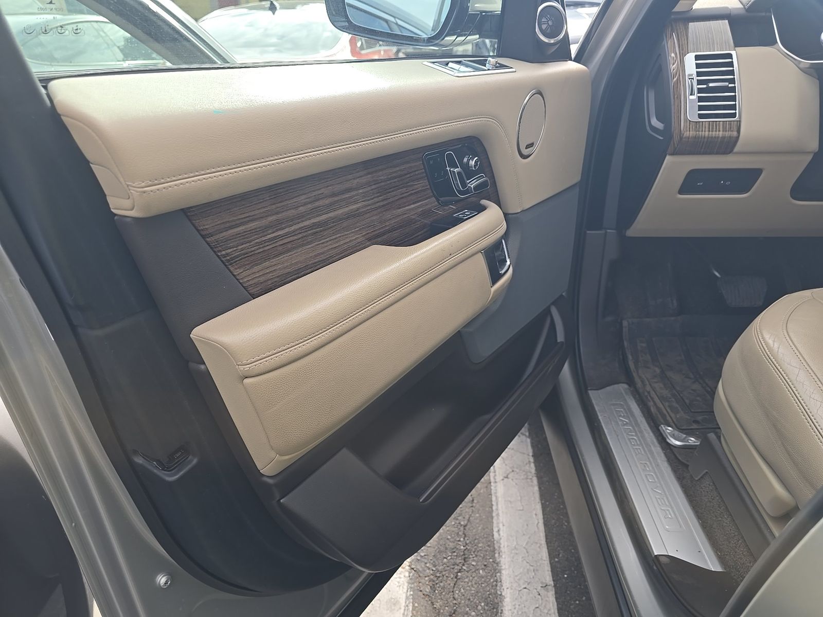 LAND ROVER RANGE ROVER - 10