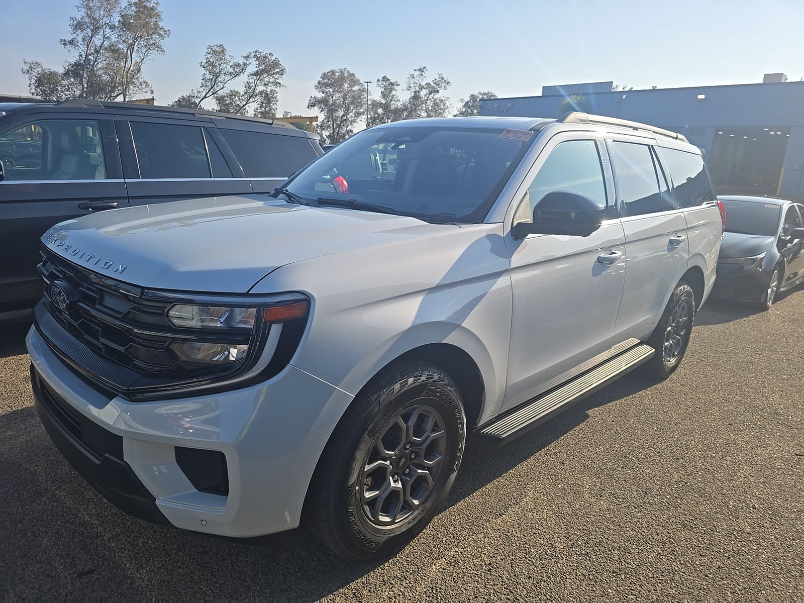 FORD EXPEDITION - 1