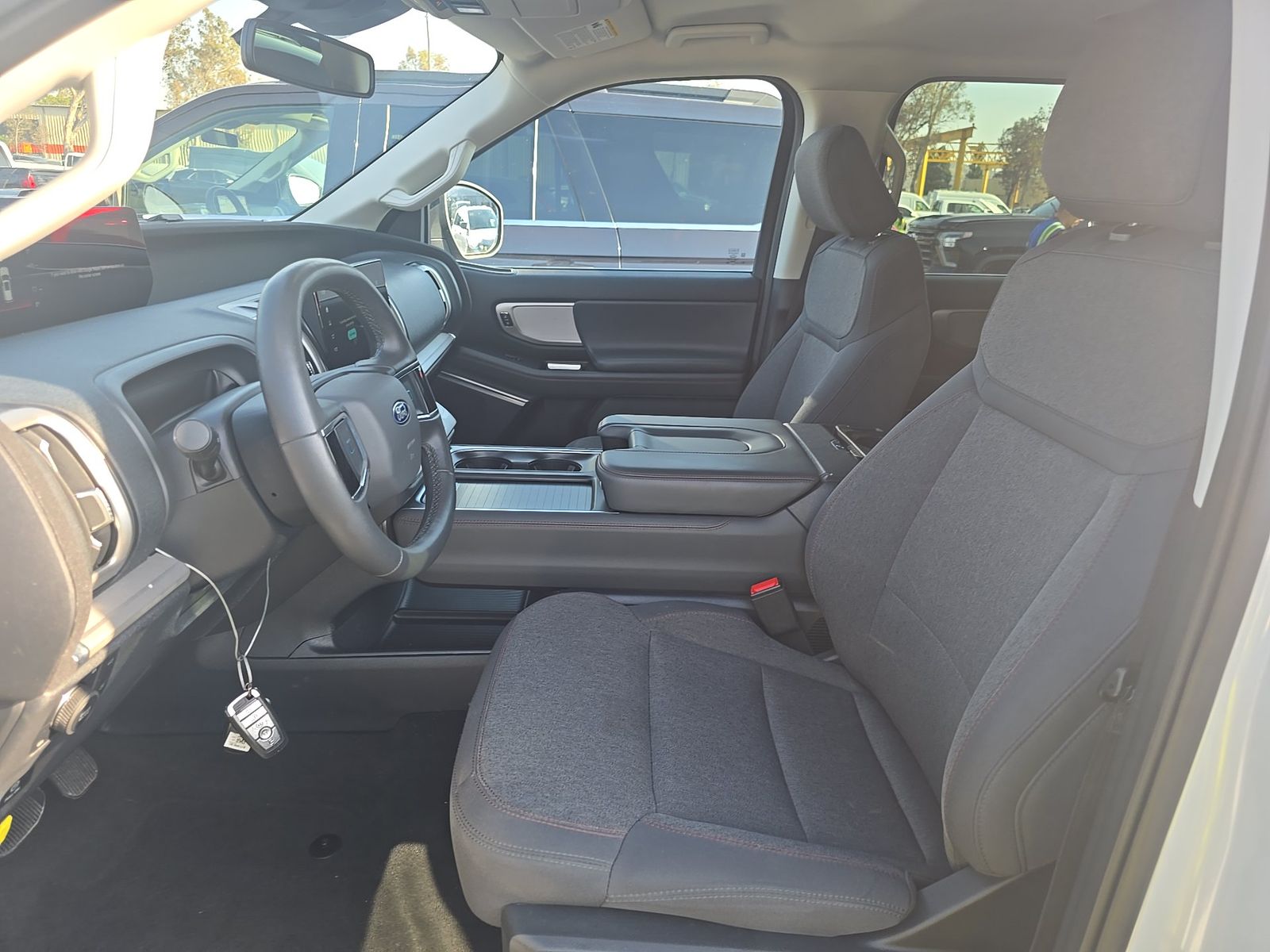 FORD EXPEDITION - 8
