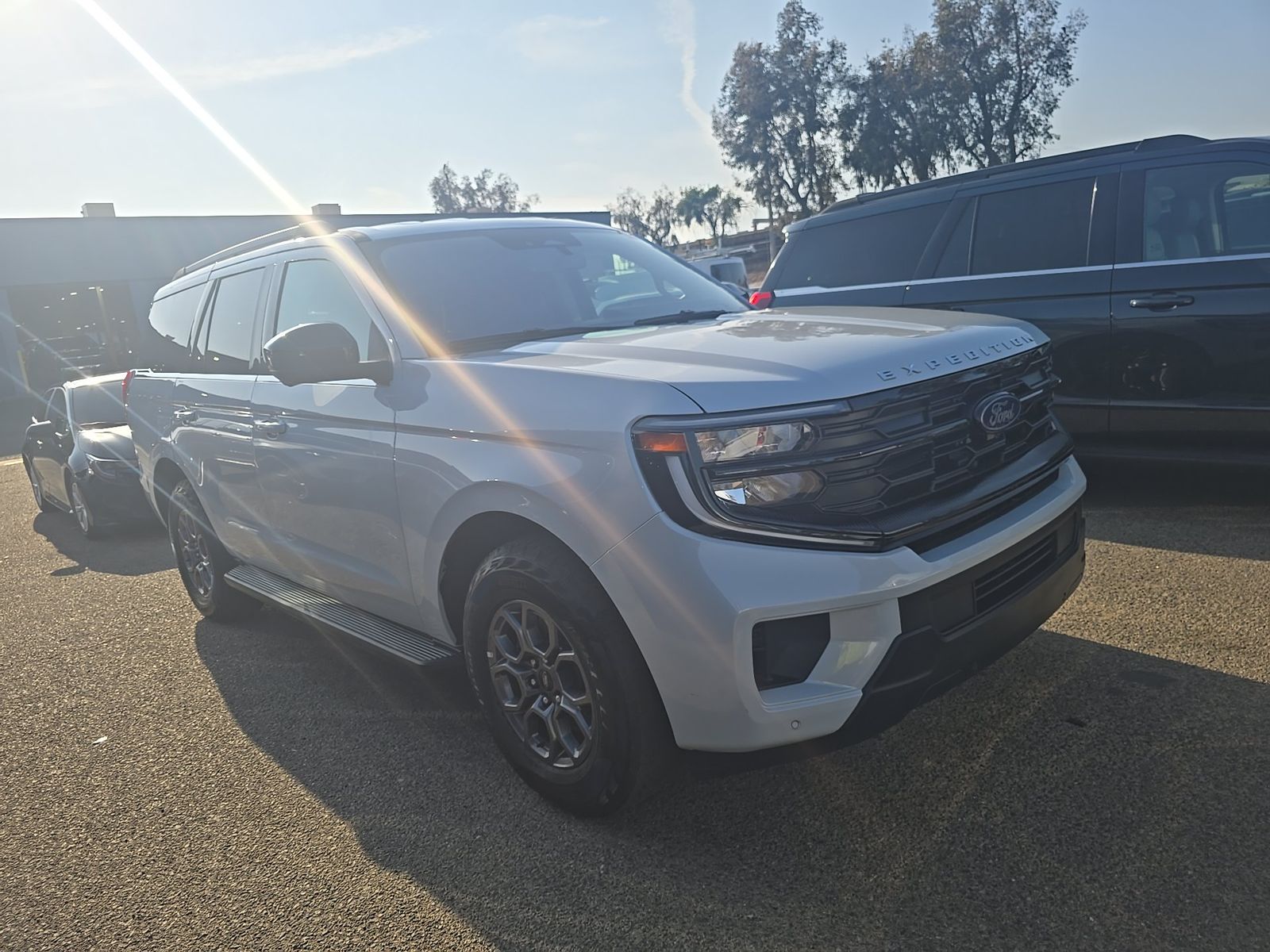 FORD EXPEDITION - 4
