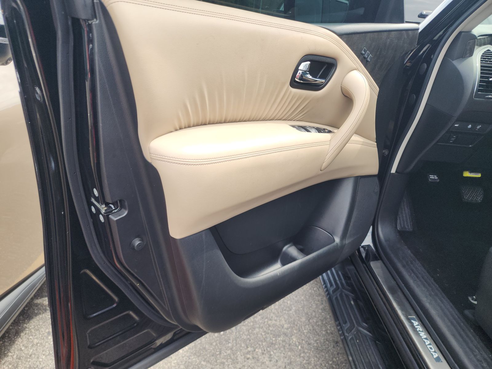 NISSAN ARMADA - 4