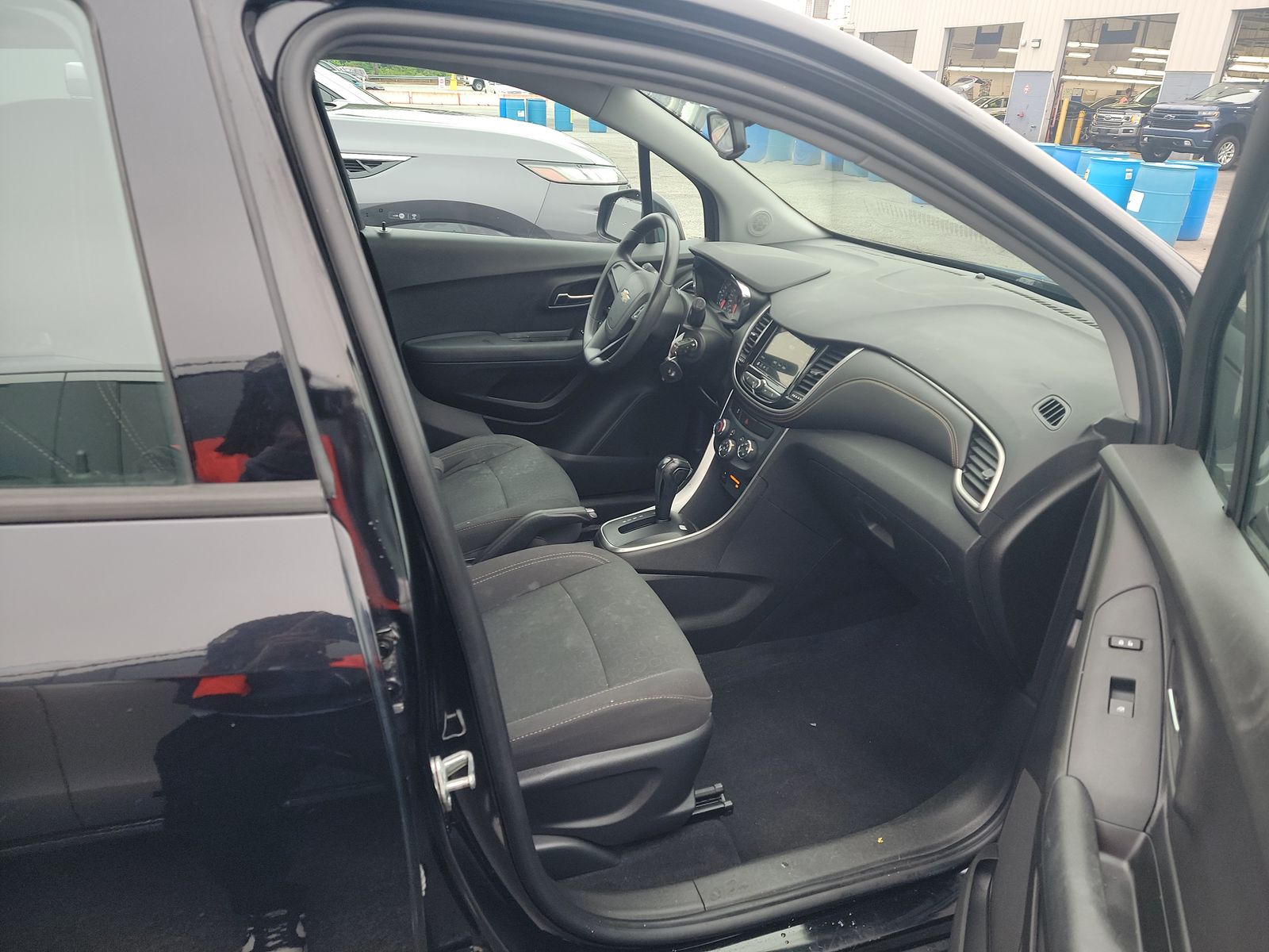 CHEVROLET TRAX - 9