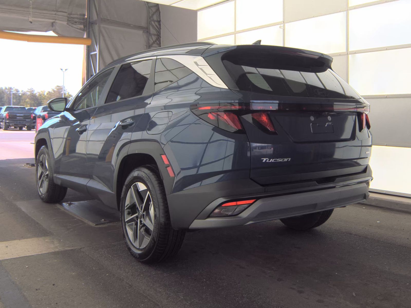HYUNDAI TUCSON - 7