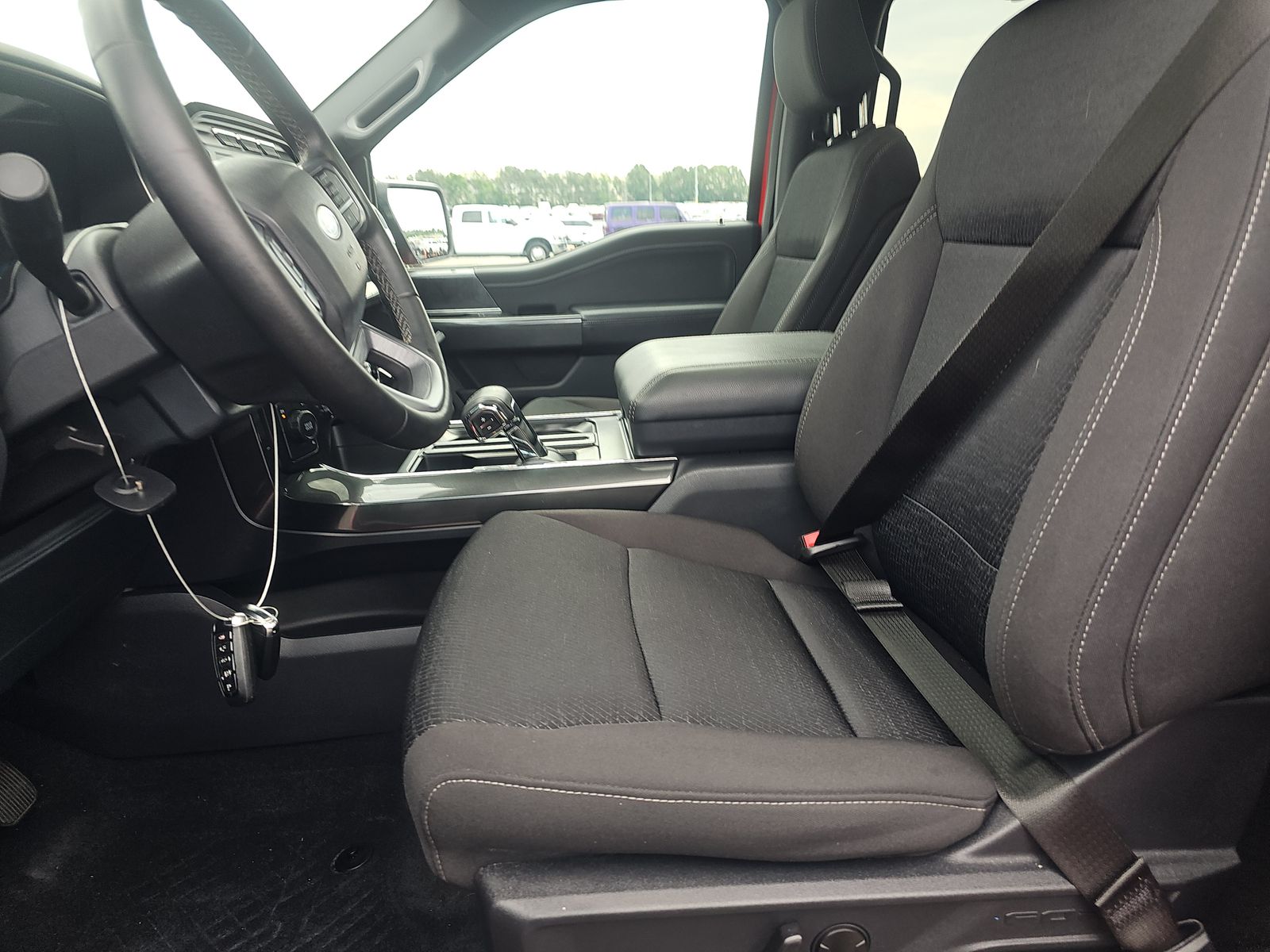 FORD F-150 - 8