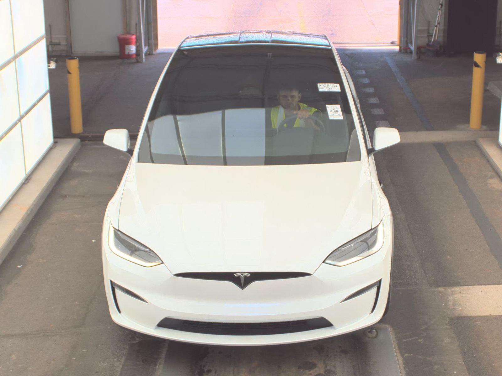 TESLA MODEL X - 3