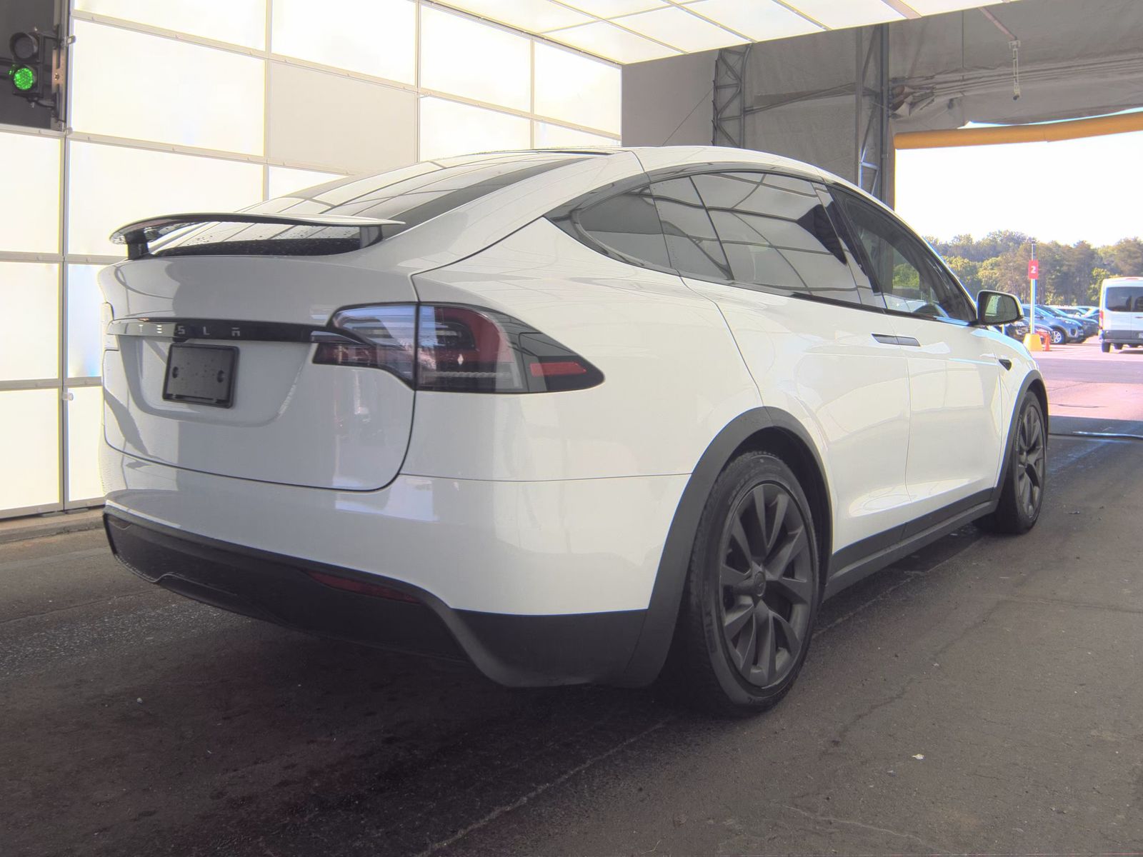 TESLA MODEL X - 5
