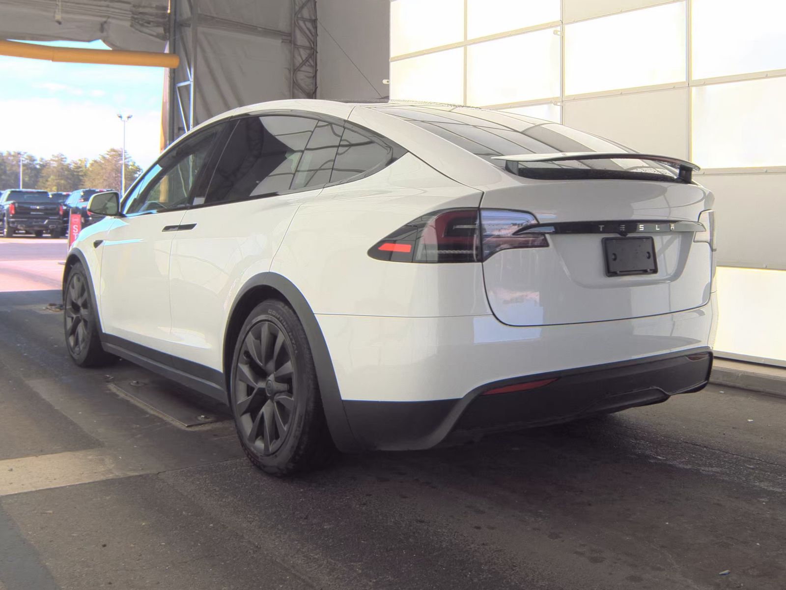 TESLA MODEL X - 7