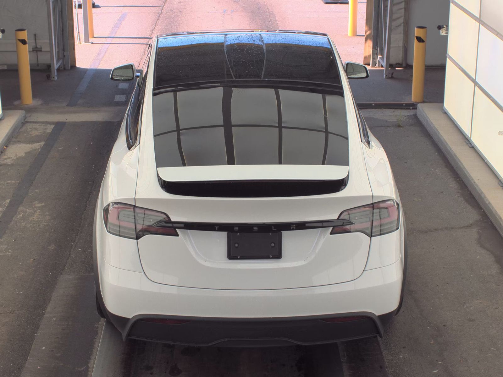 TESLA MODEL X - 6