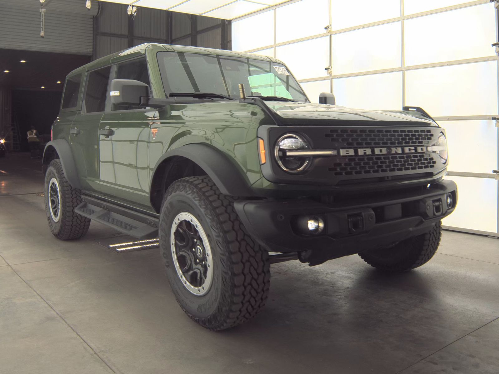 FORD BRONCO - 5