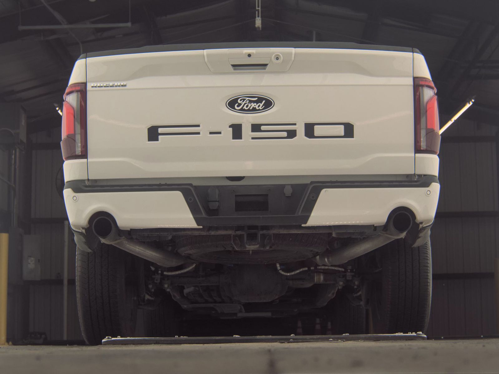 FORD F-150 - 8
