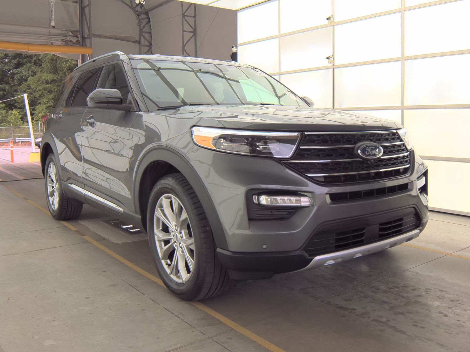 FORD EXPLORER - 5