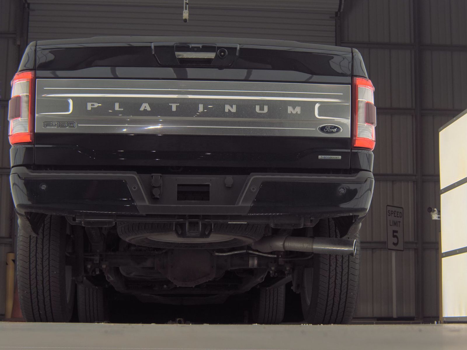 FORD F-150 - 8