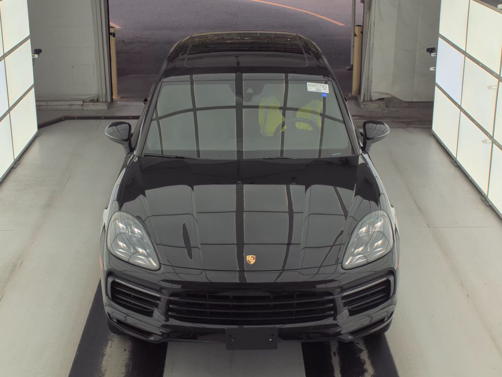 PORSCHE CAYENNE - 3