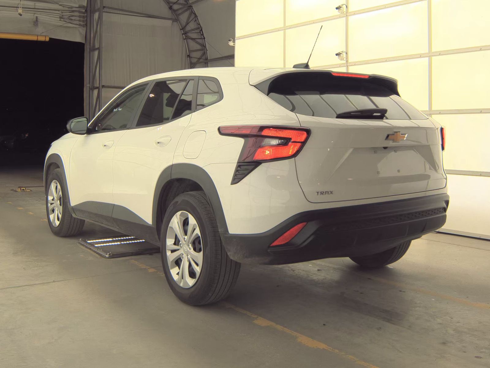 CHEVROLET TRAX - 9