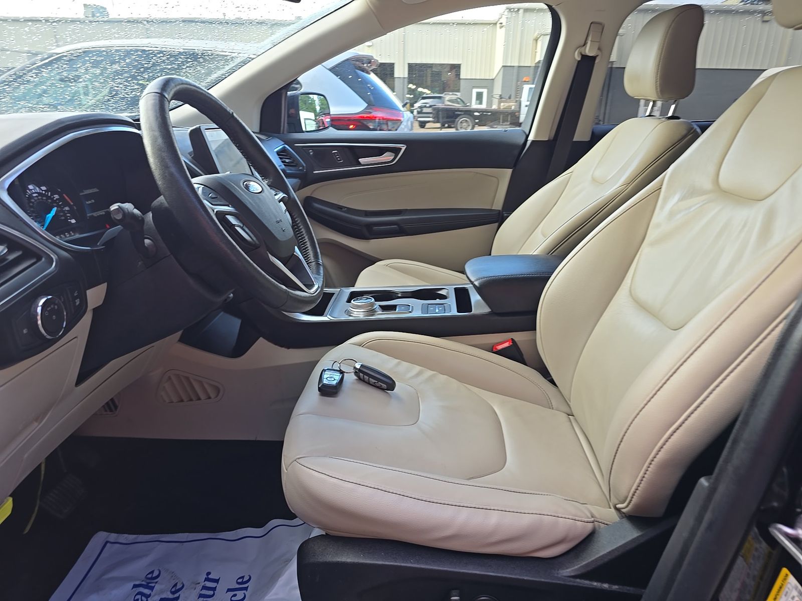 FORD EDGE - 8
