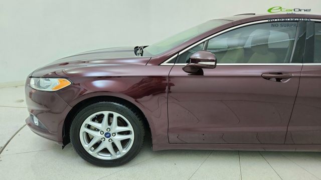 FORD FUSION - 10