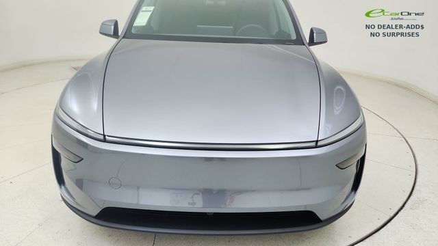 TESLA MODEL Y - 10