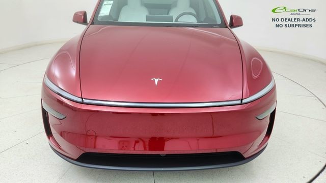 TESLA MODEL Y - 10