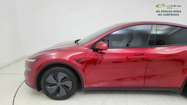 TESLA MODEL Y - 5