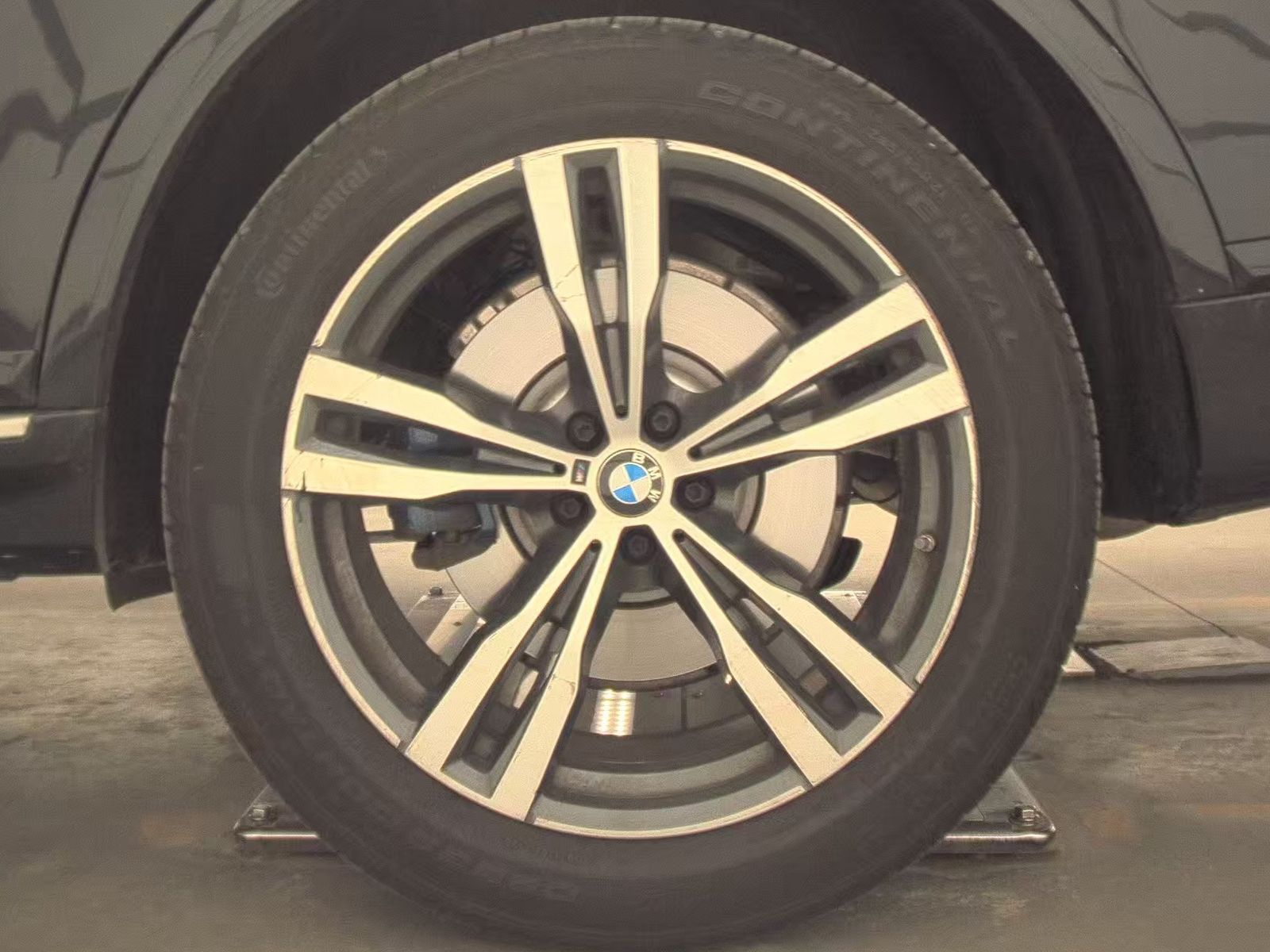 2026 BMW X7 xDrive40i AWD
