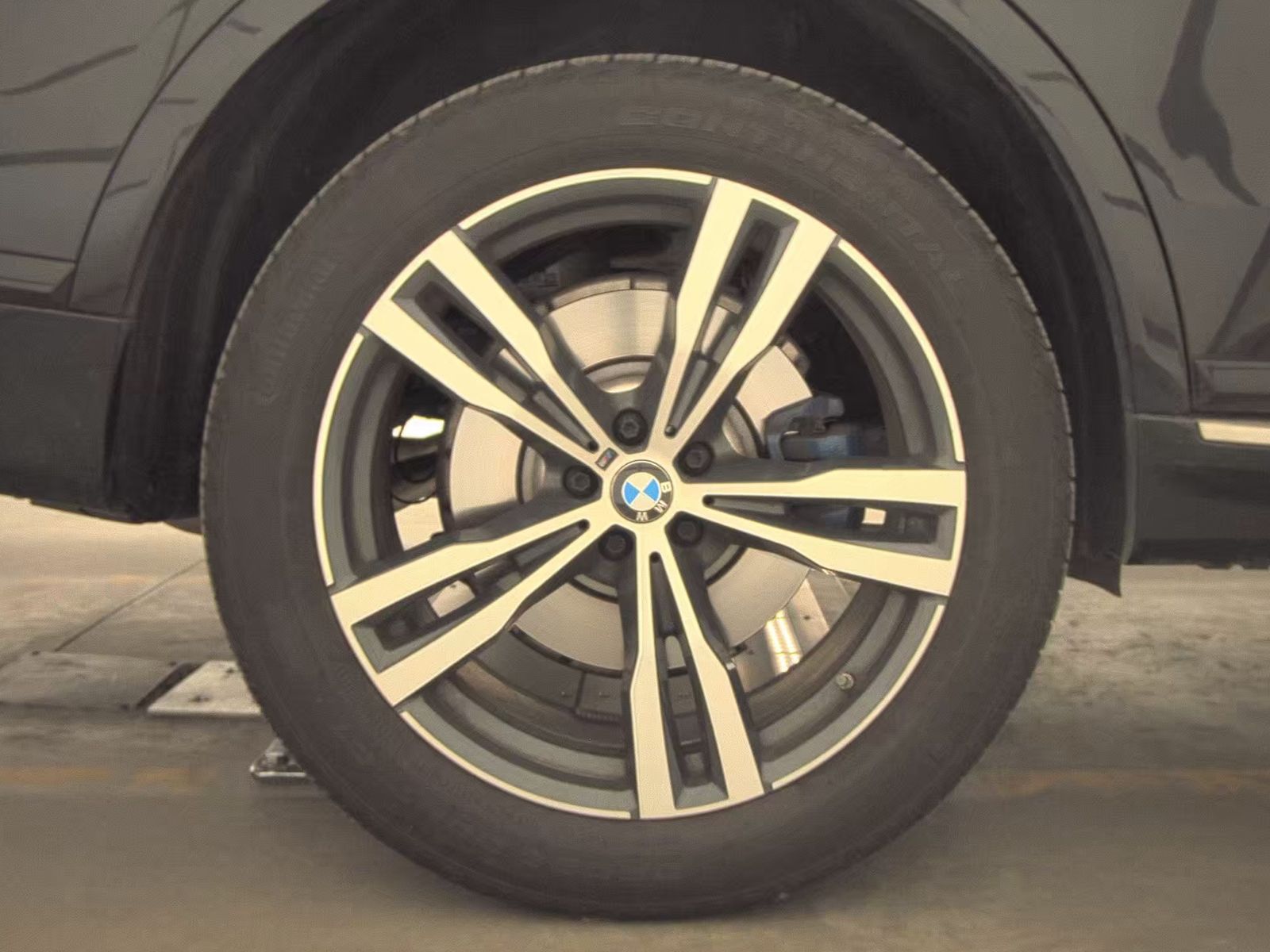 2026 BMW X7 xDrive40i AWD