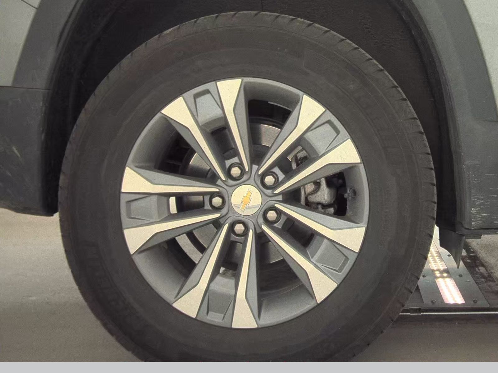 2025 Chevrolet Equinox LT AWD