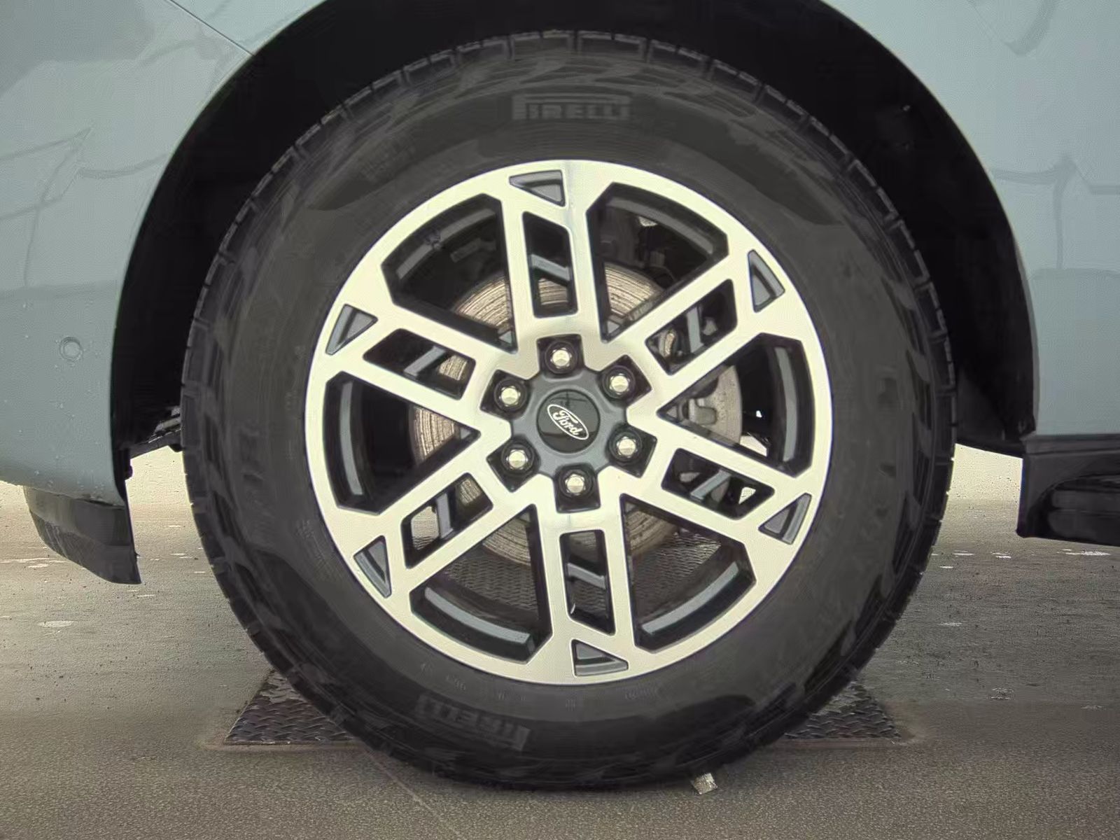 FORD EXPEDITION - 10