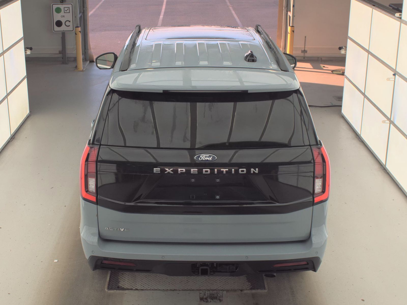 FORD EXPEDITION - 7