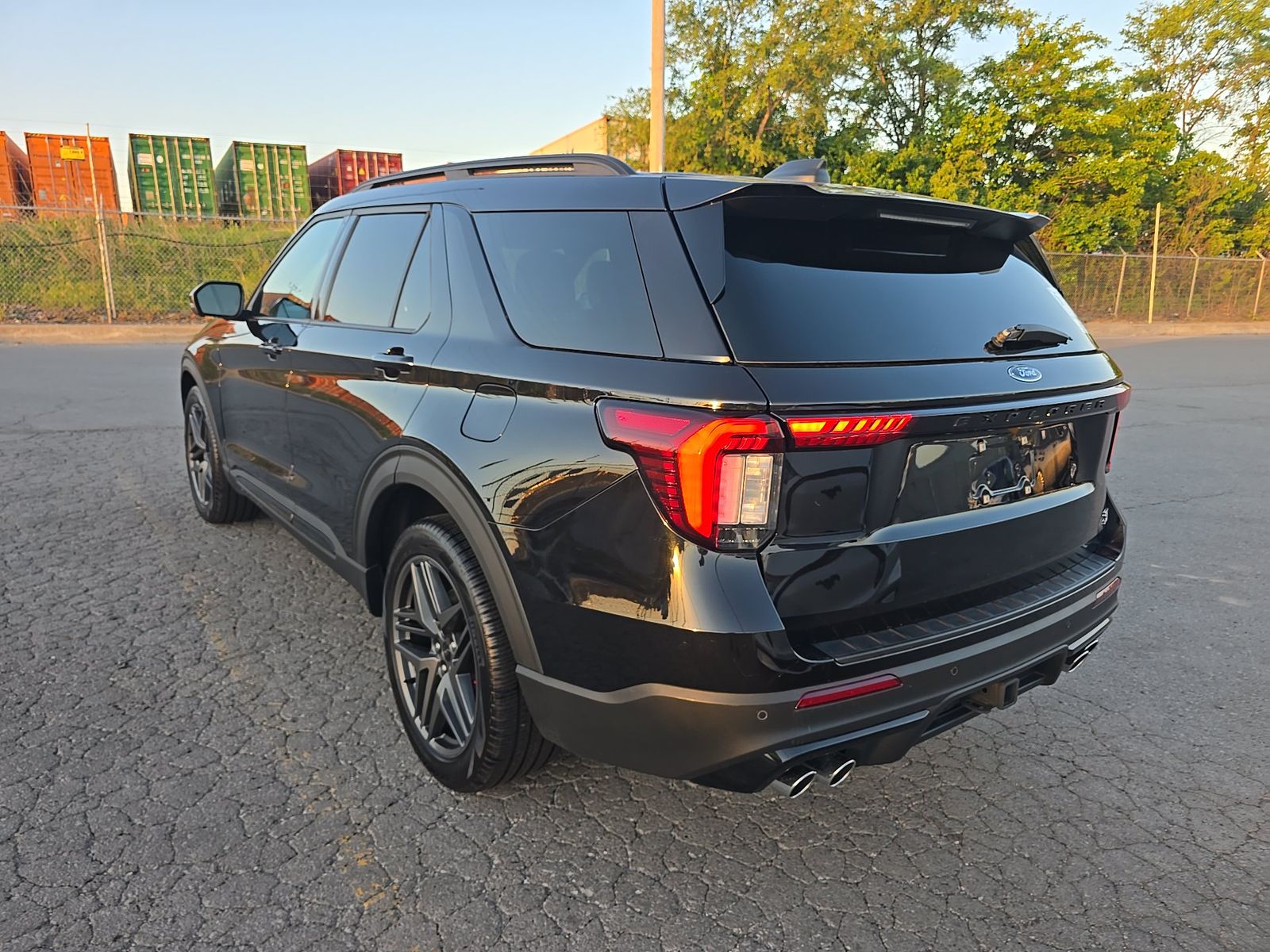 FORD EXPLORER - 7