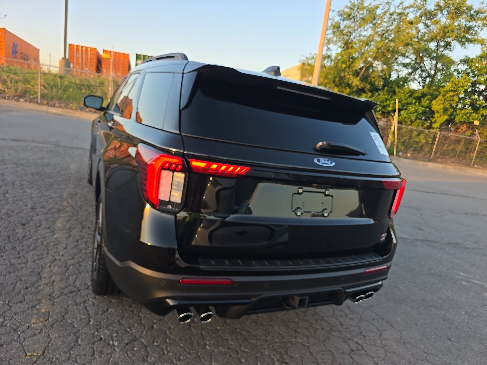 FORD EXPLORER - 6