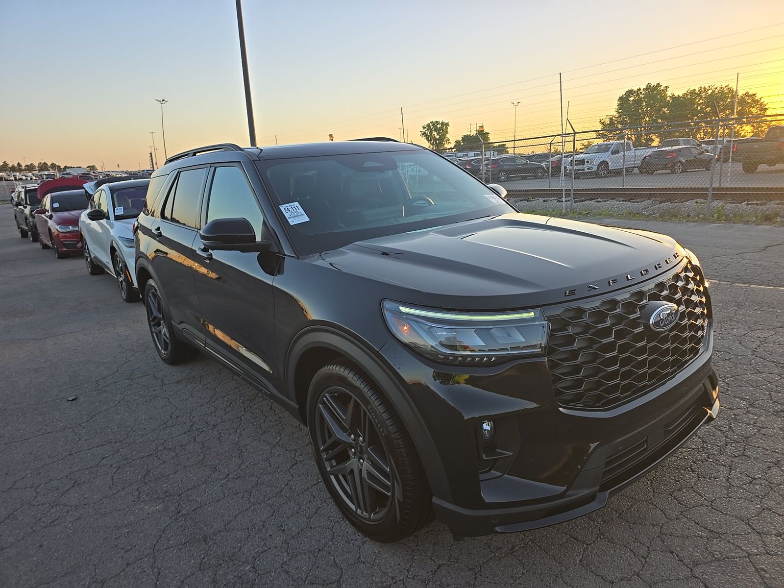 FORD EXPLORER - 4