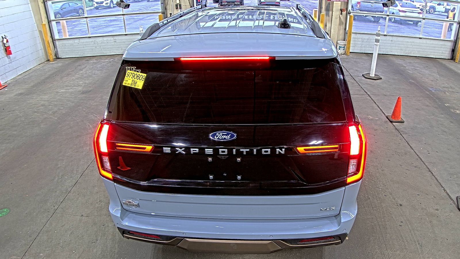 FORD EXPEDITION MAX - 6
