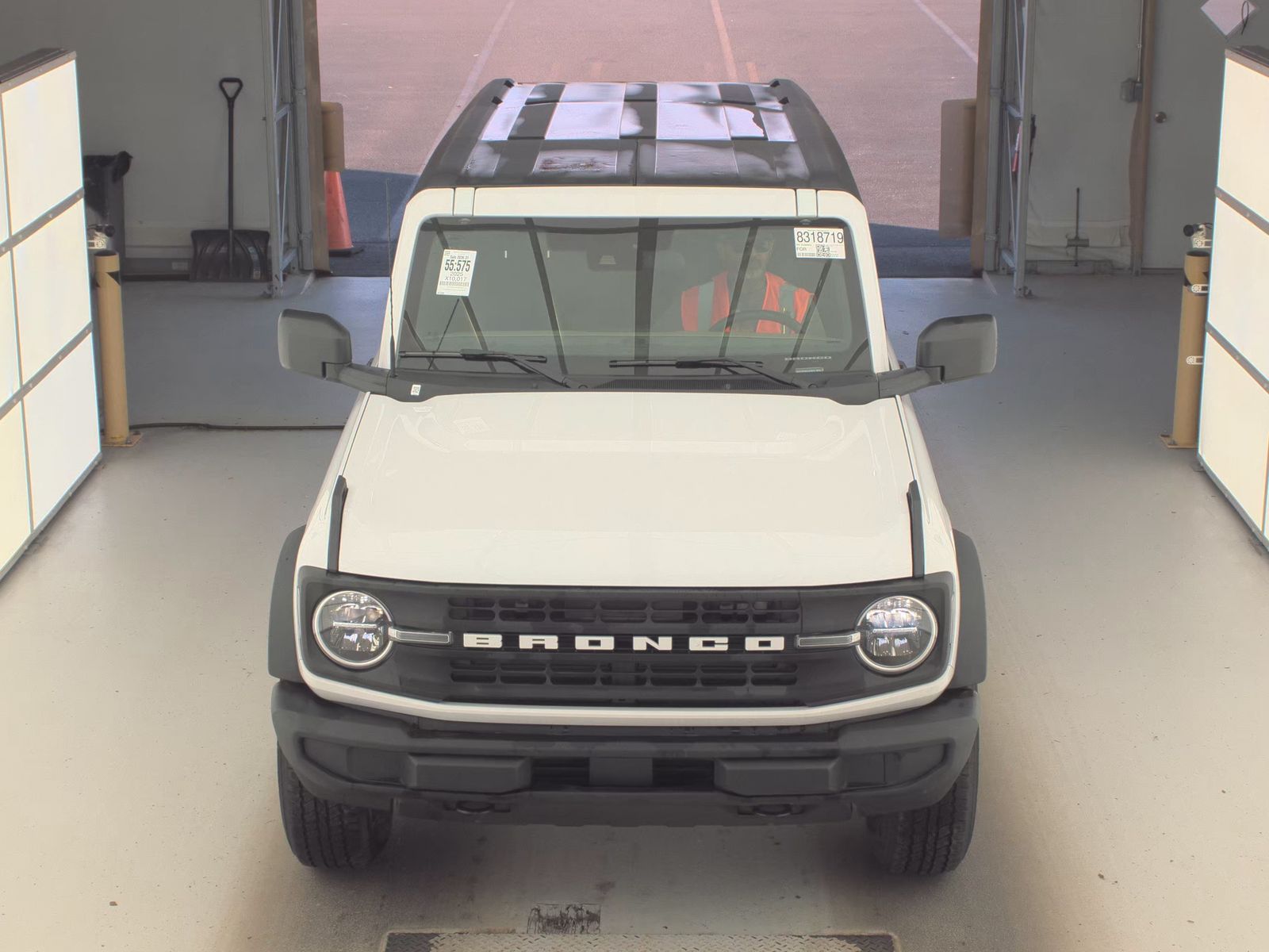 FORD BRONCO - 3