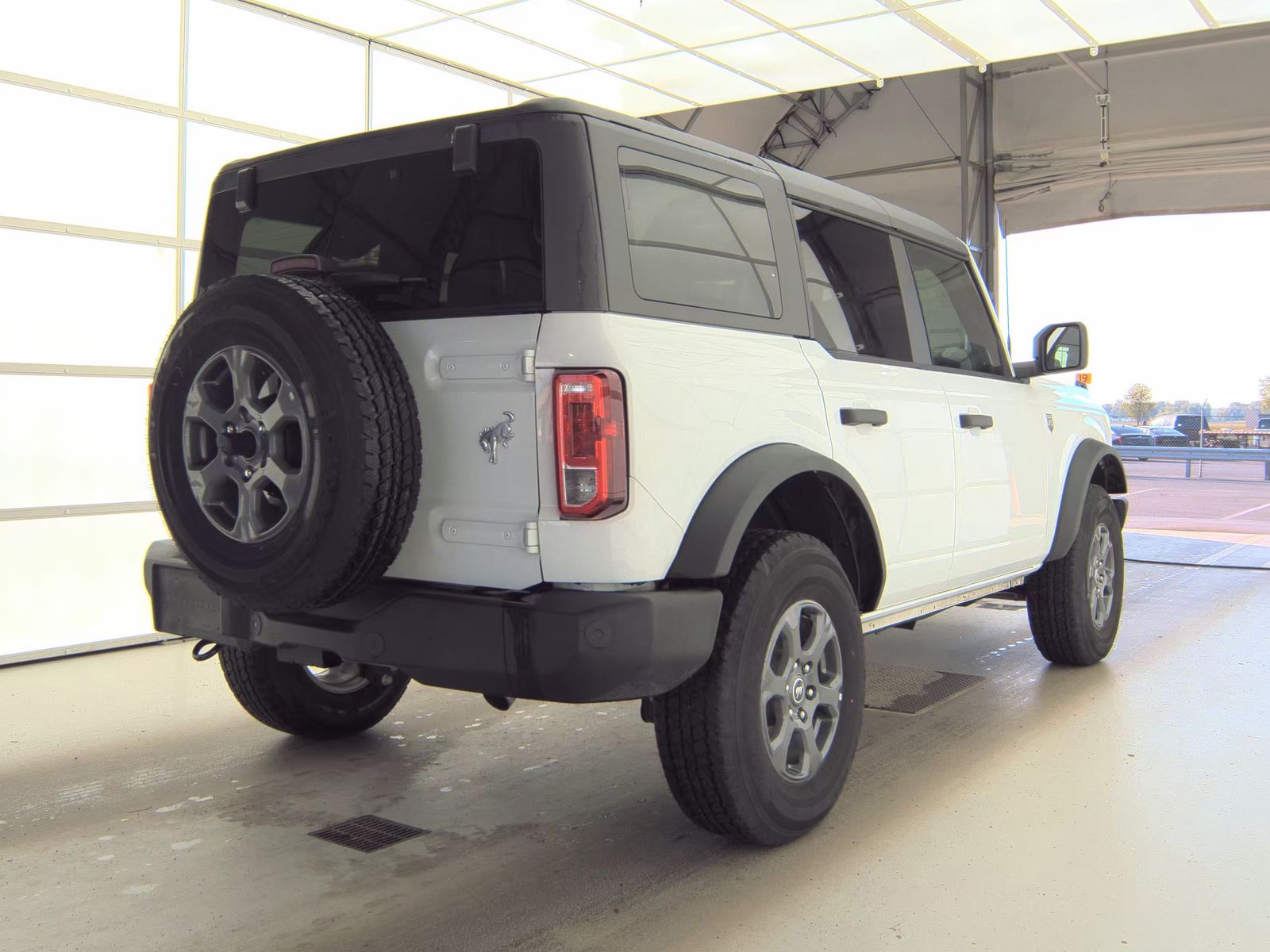 FORD BRONCO - 6
