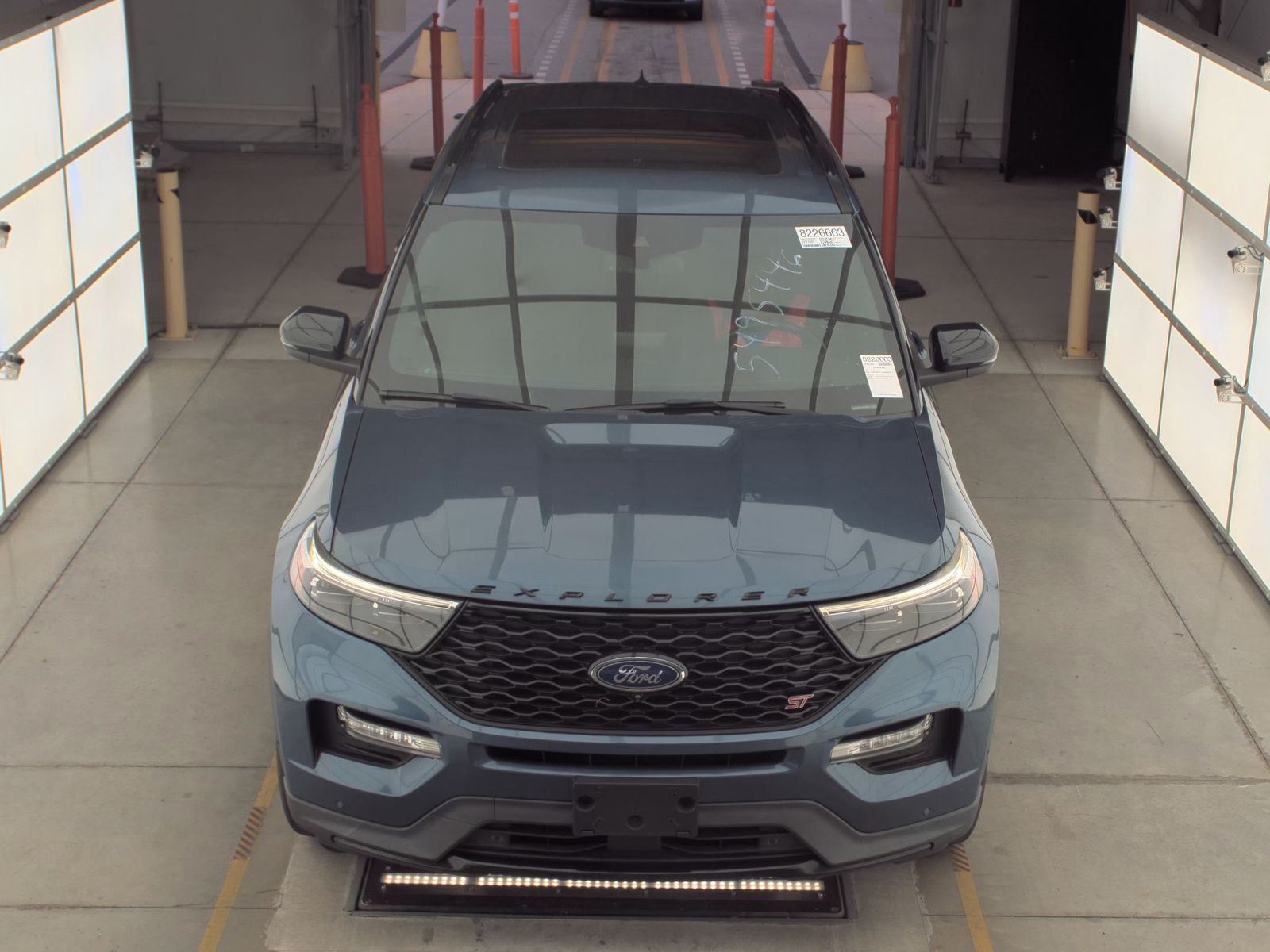 FORD EXPLORER - 3