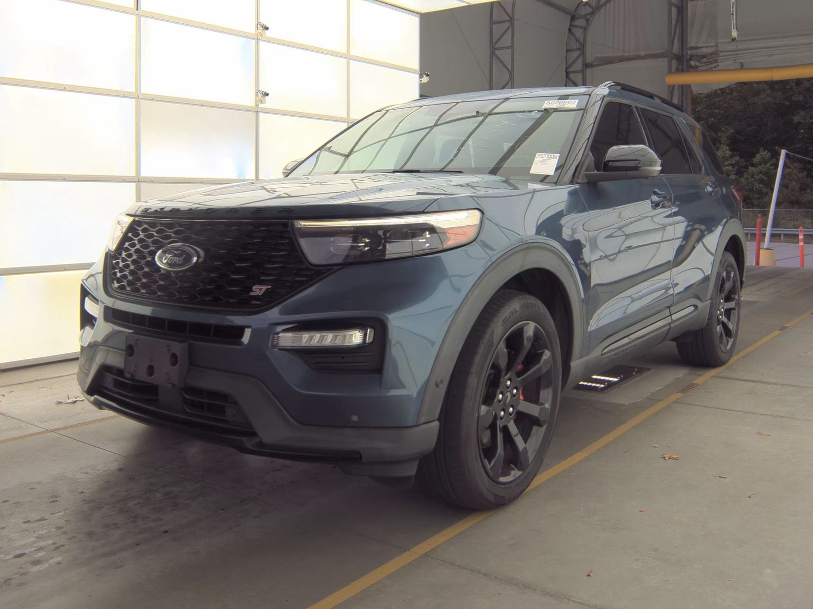 FORD EXPLORER - 1