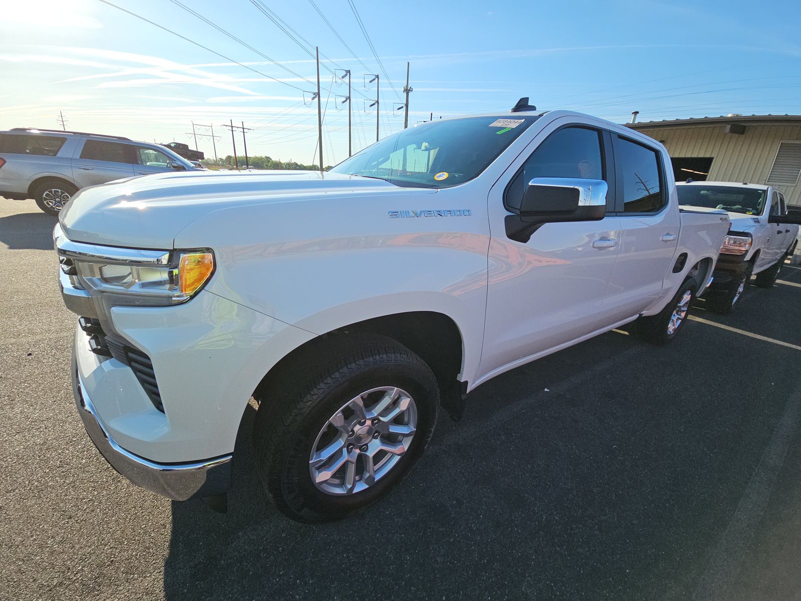 2023 Chevrolet Silverado 1500 LT 2FL 4X4 Crew Cab Short Box's photo